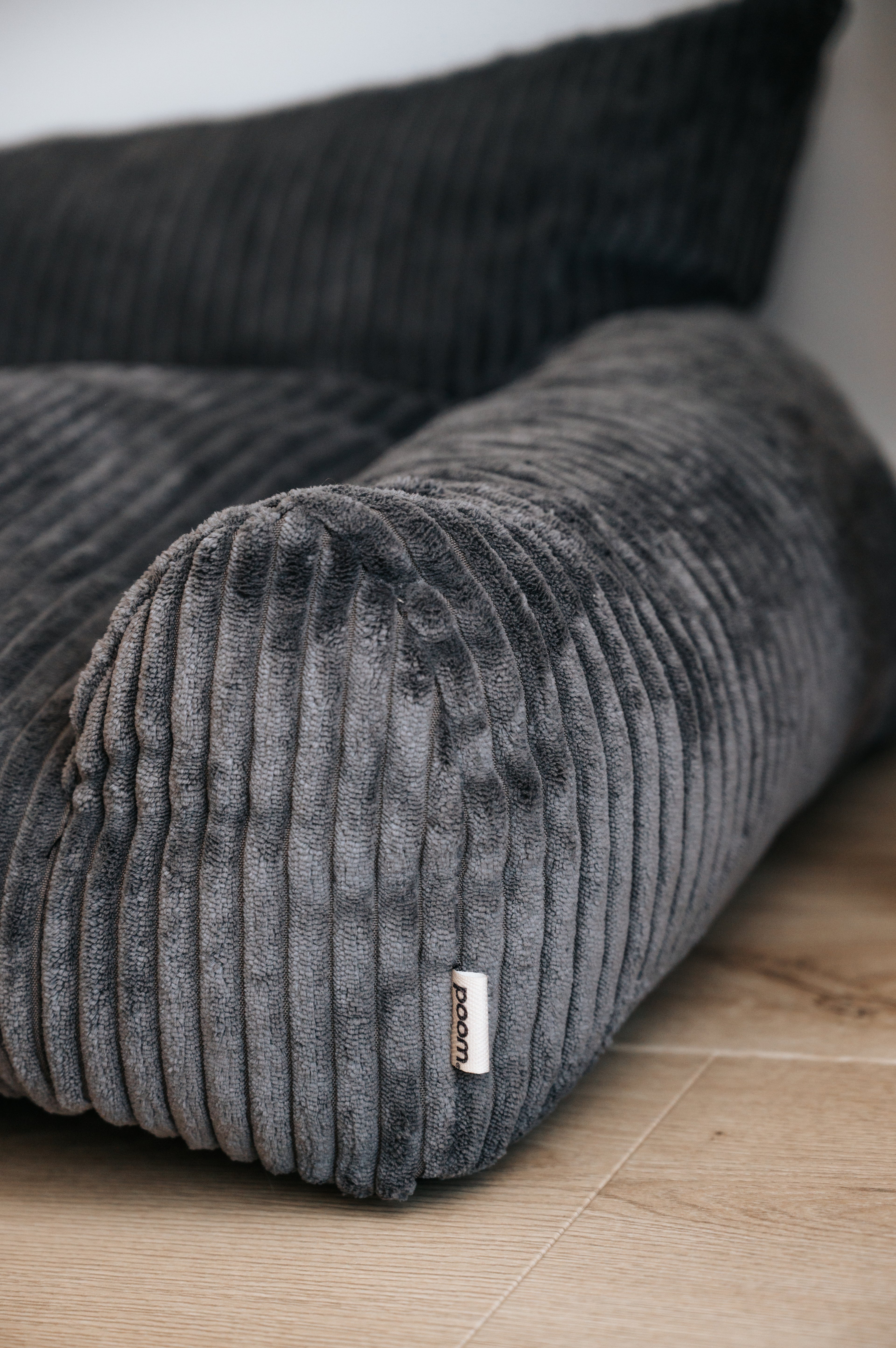 Legowisko dla małego psa Stripe Dog 78×54 cm