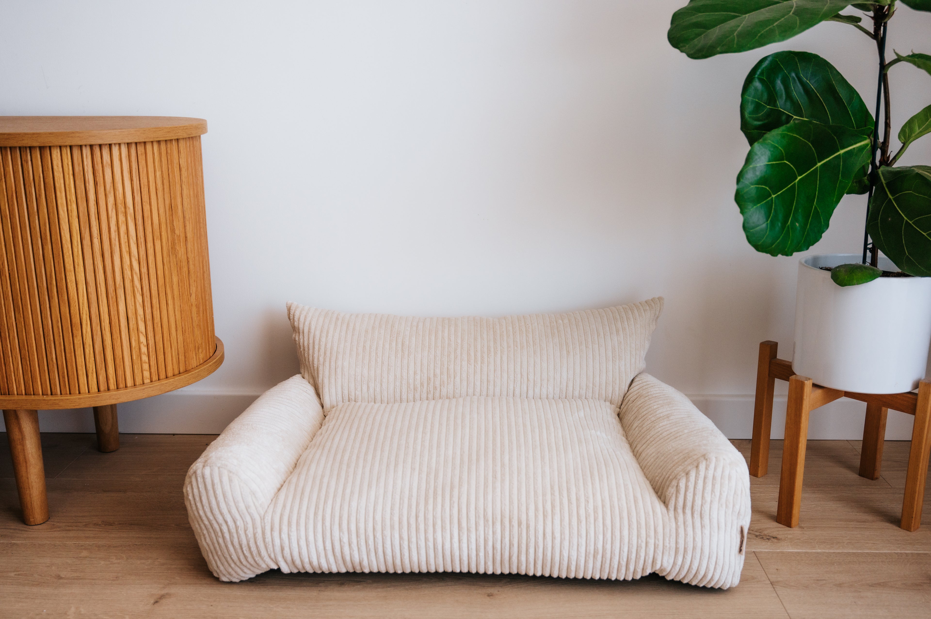 Legowisko dla małego psa Stripe Dog 78×54 cm