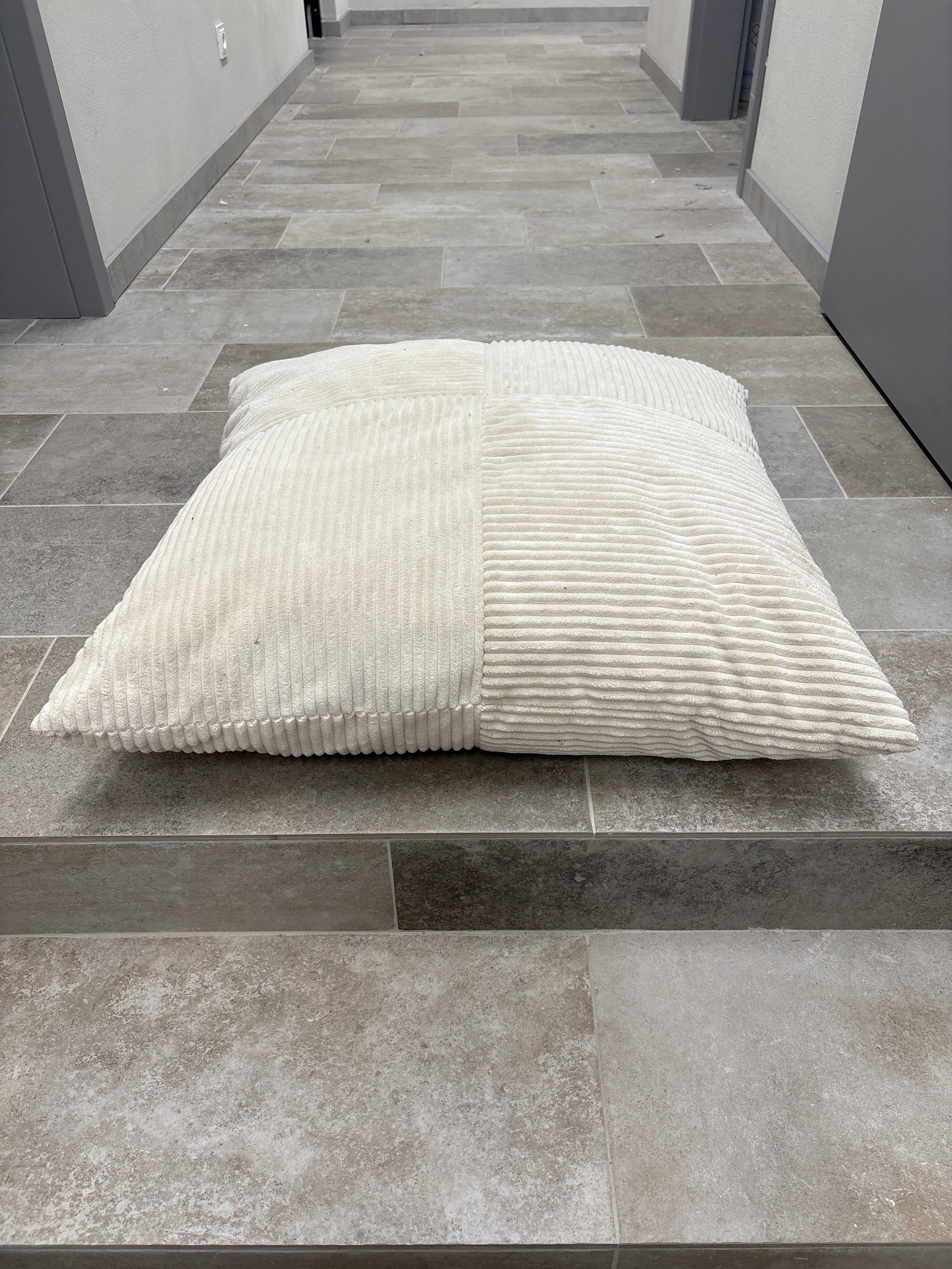 zestaw 3 poduszek całość 30 zł - wyprzedaż