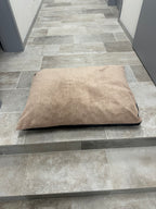 PODUSZKA DLA PSA jasny brąz Soft Stripe (90x75)  - Wyprzedaż