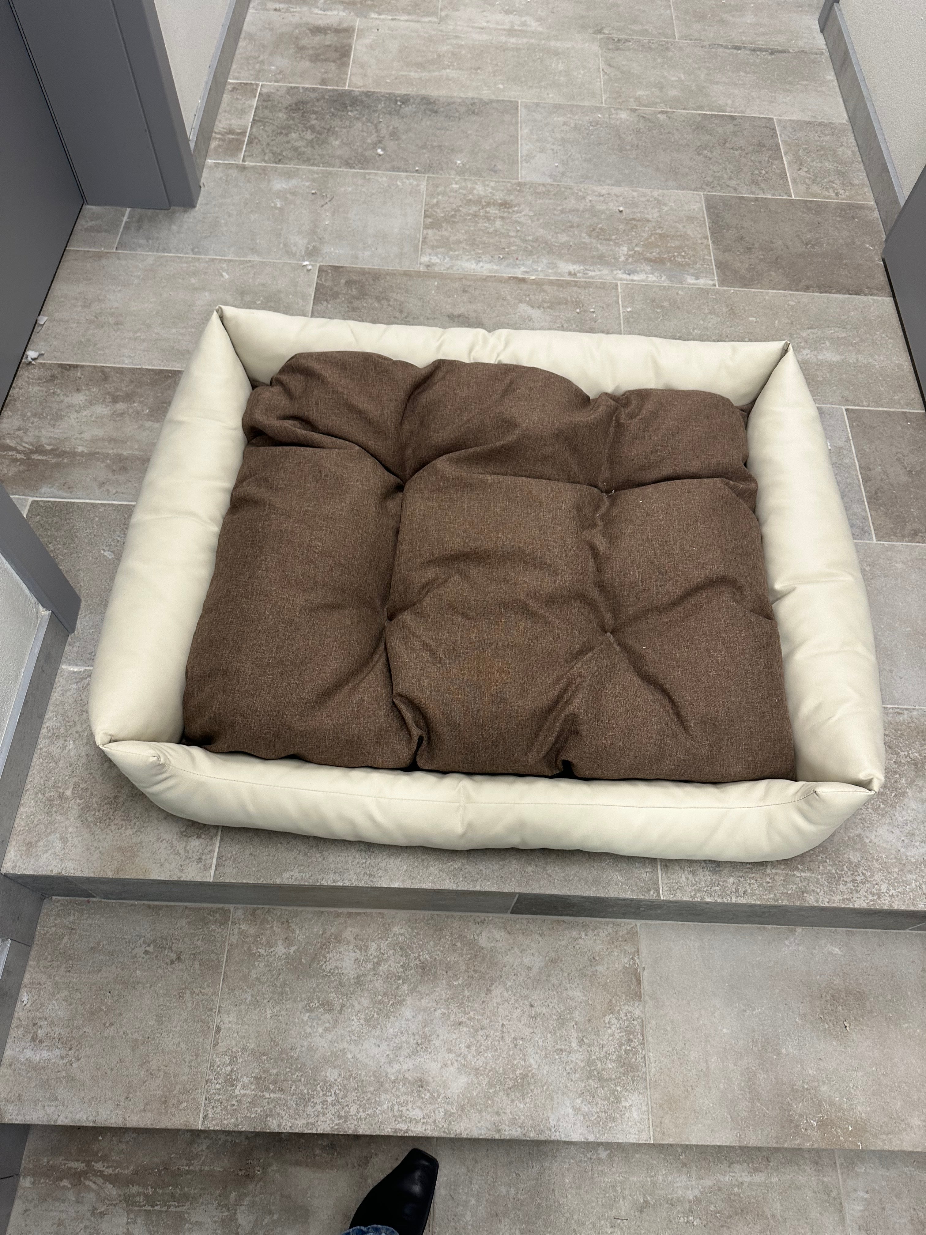 Legowisko kremowe z brązową poduszką 2XL (110x 90) - Wyprzedaż