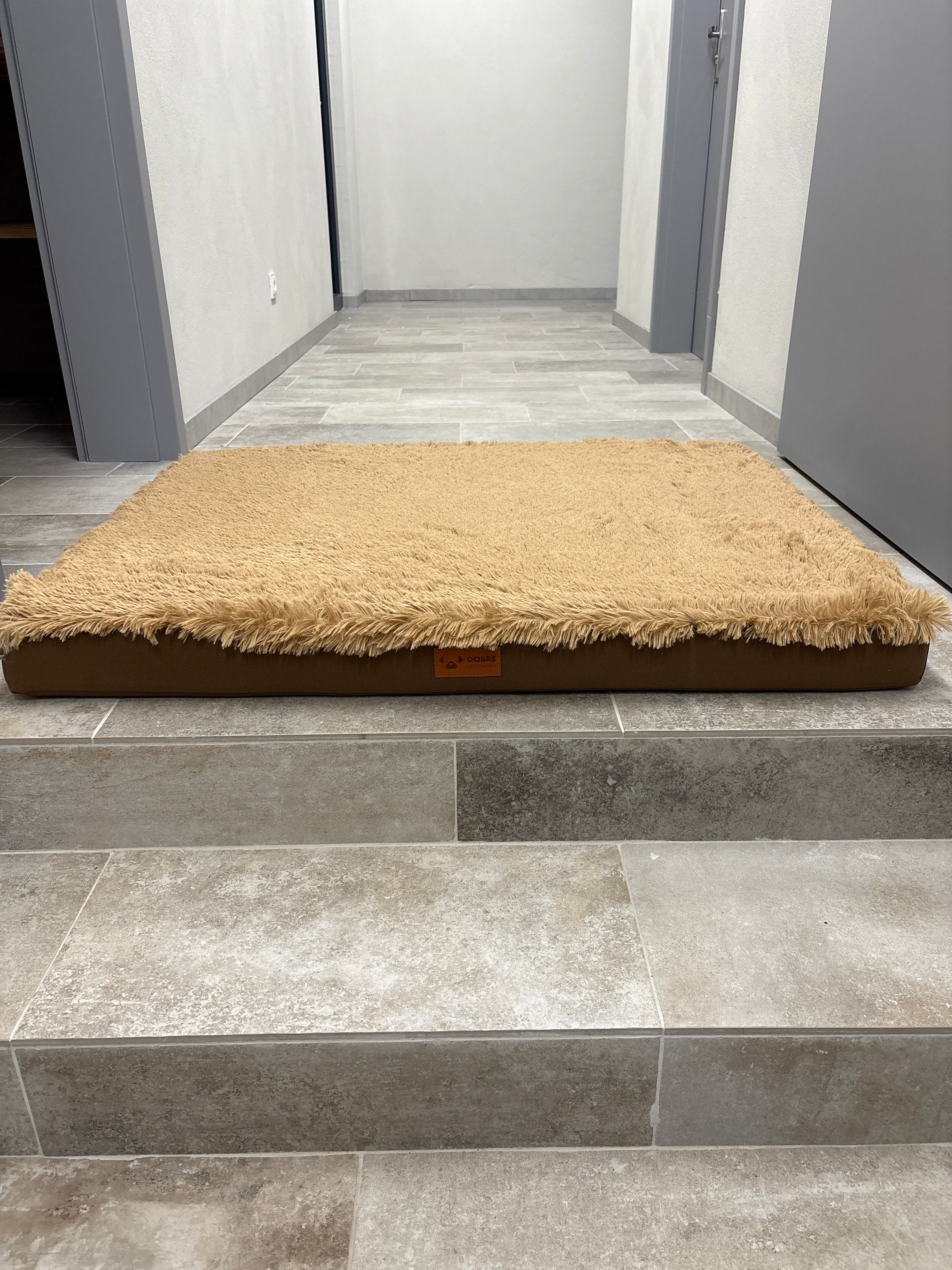 Legowisko cozy nest jasny brąz 110/90 - wyprzedaż