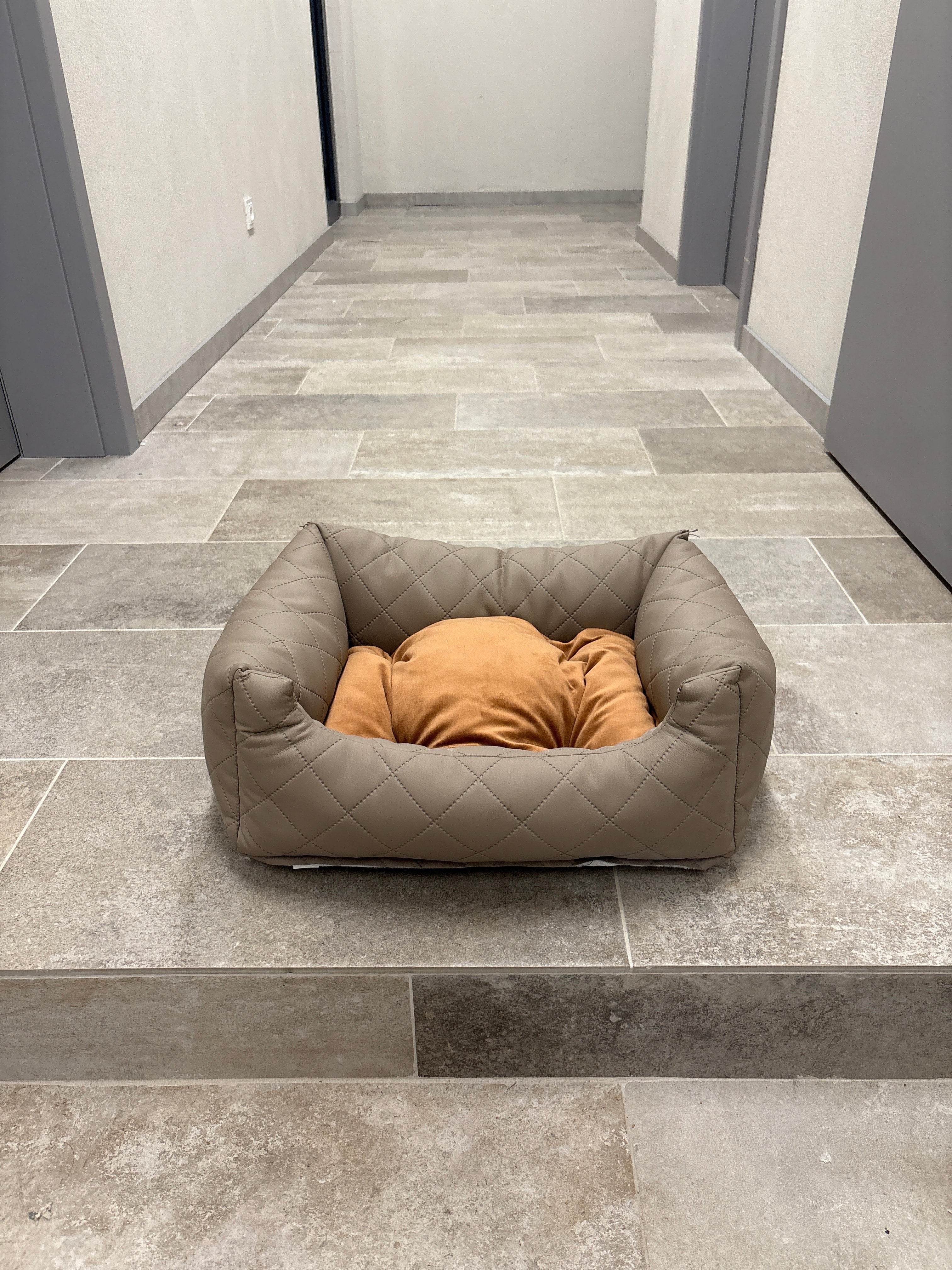 Legowisko Eco pik jasny Brąz 55x45 -wyprzedaż