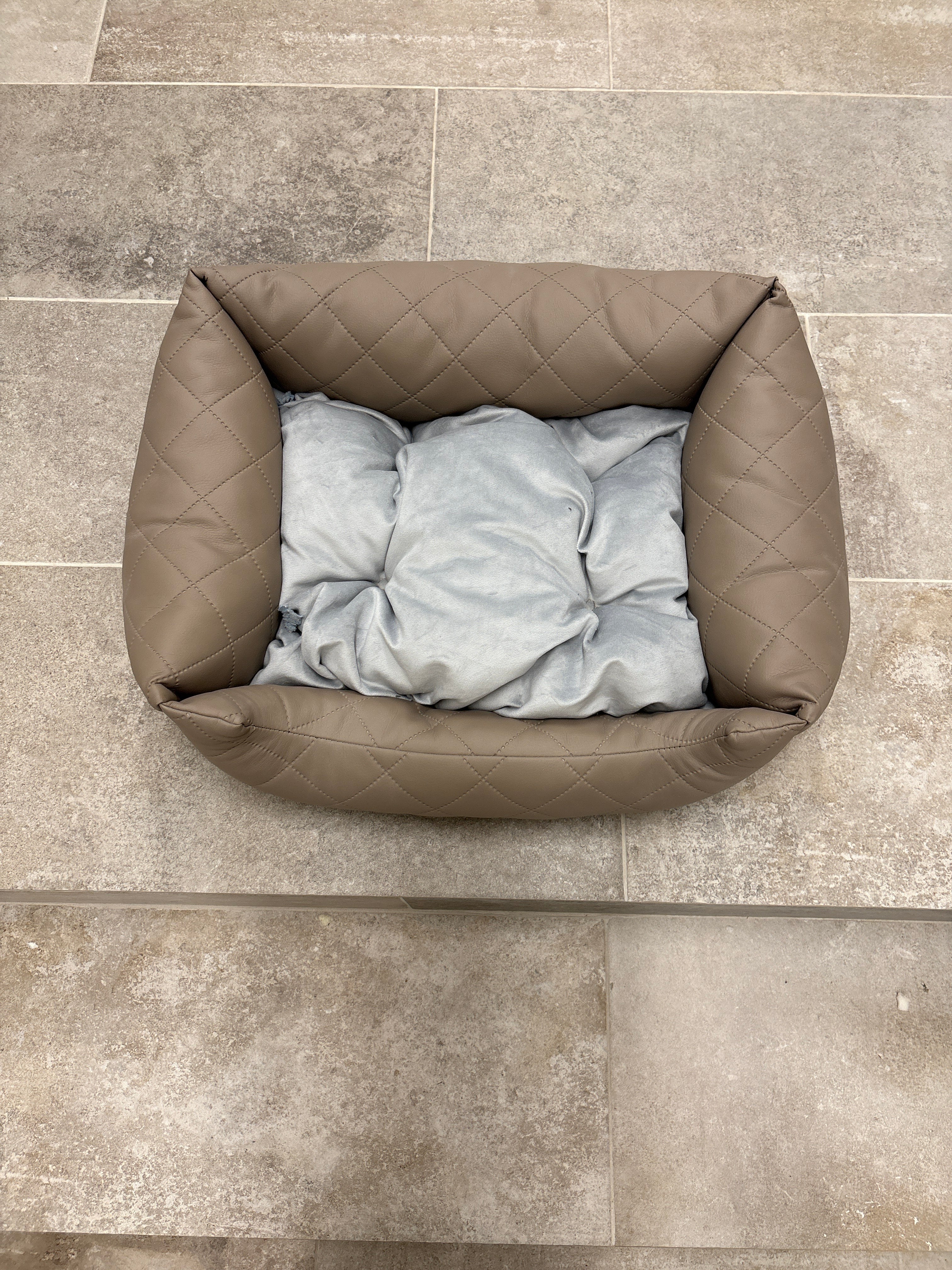 Legowisko eco pikowane jasny brąz XS (55x45)-Wyprzedaż